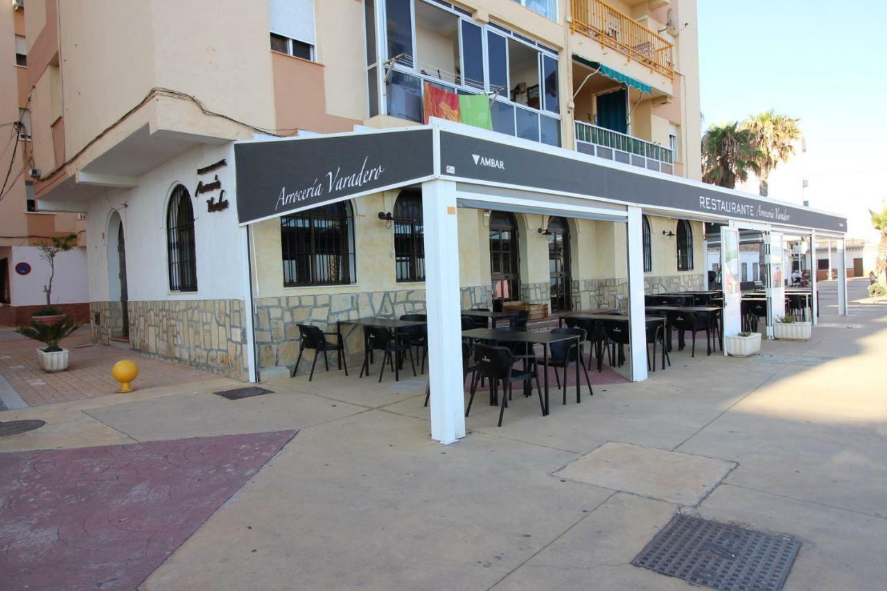 Holidays And Family Apartment Mezquitilla Exterior photo